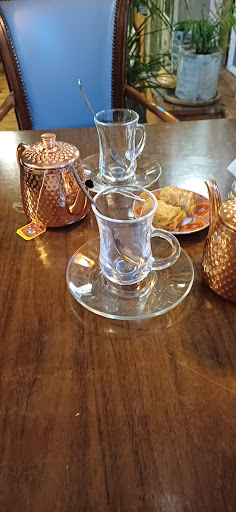 Photo of Yalla Yalla - 65 High St, Hemel Hempstead HP1 3AF